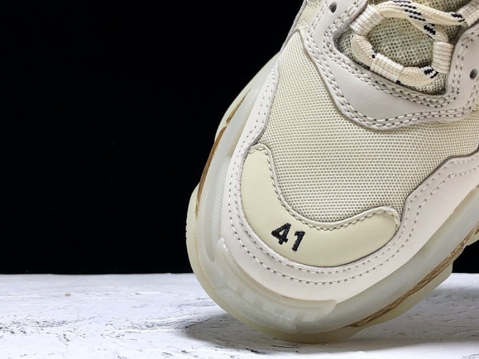 balen triple s trainers clear sole gold and white 541624 w09o1 9005