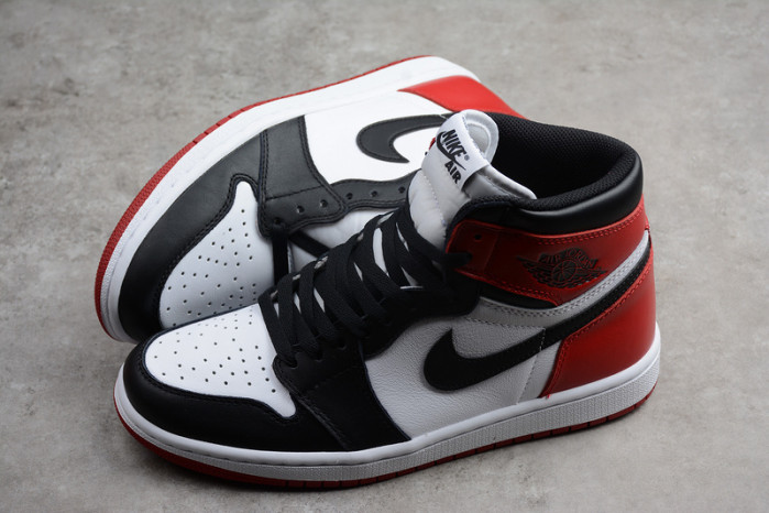air jordan 1 retro black toe (2016) 555088-125