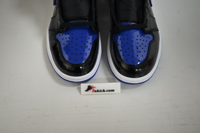 air jordan 1 retro royal patent 555088-404