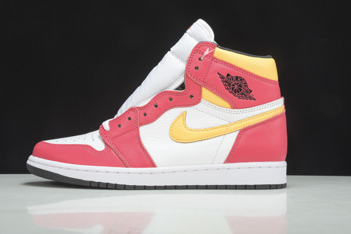 air jordan 1 retro high og light fusion red 555088-603