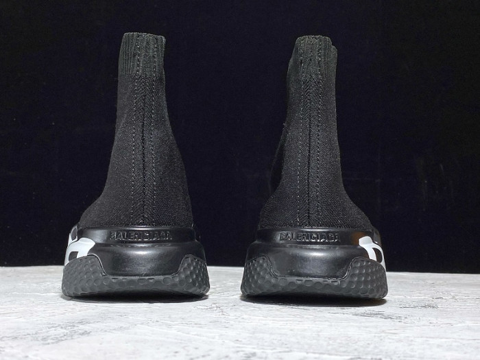 balen speed graffiti trainers black 605972 w05ge 1006