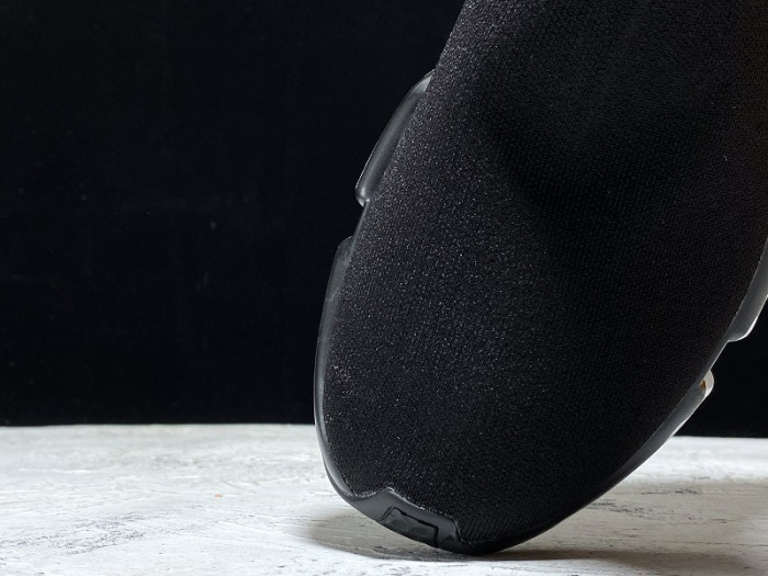 balen speed graffiti trainers black 605972 w05ge 1006