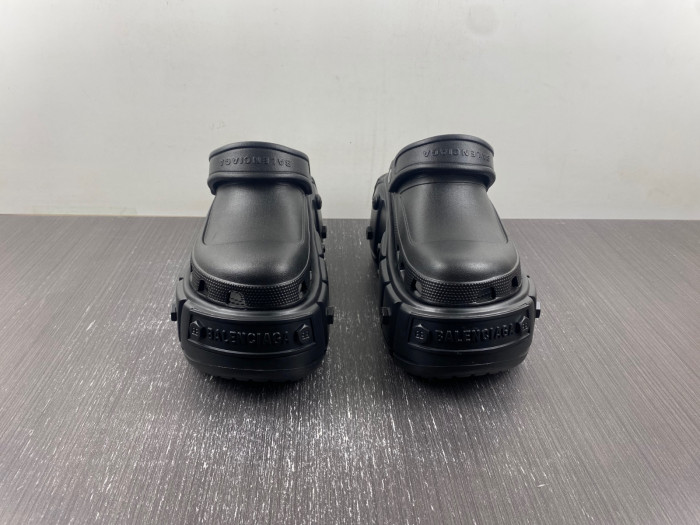 balen x crocs hardcrocs slide