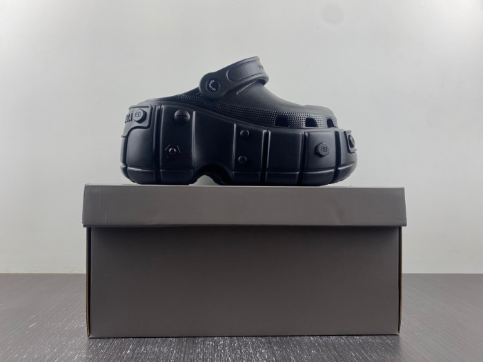 balen x crocs hardcrocs slide