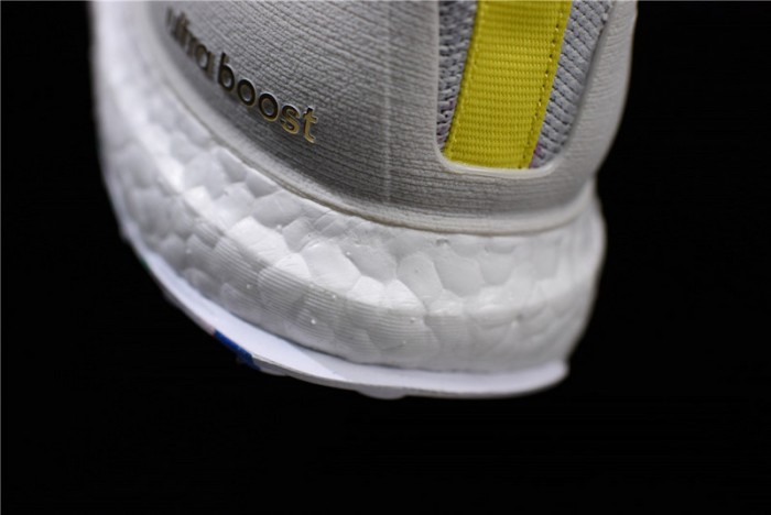 a*d*das ultra boost mid white multi-color - g26842