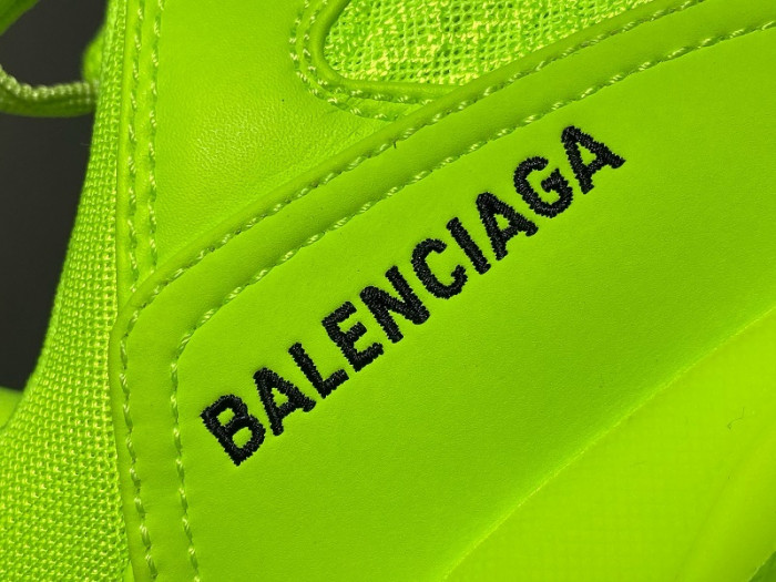 balen triple s trainers clear sole fllo yellow 541624 w09o1 9002