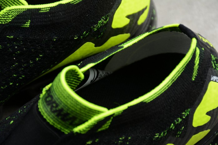 nike air vapormax moc 2 acronym black aq0996-007