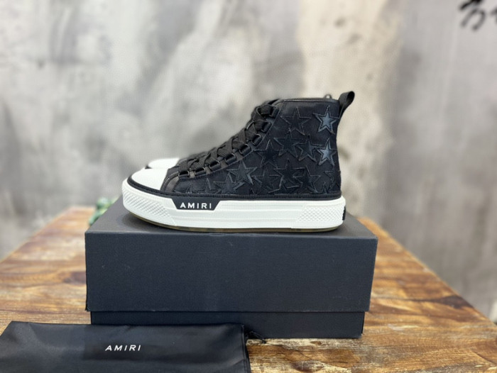 amiri bone runner sneakers