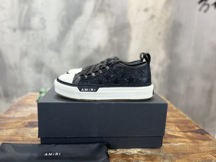 amiri bone runner sneakers