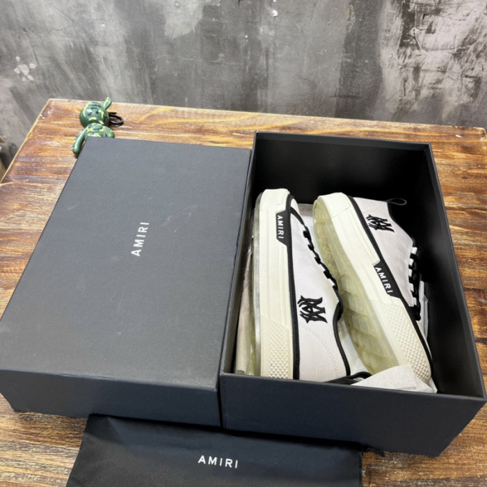 amiri bone runner sneakers