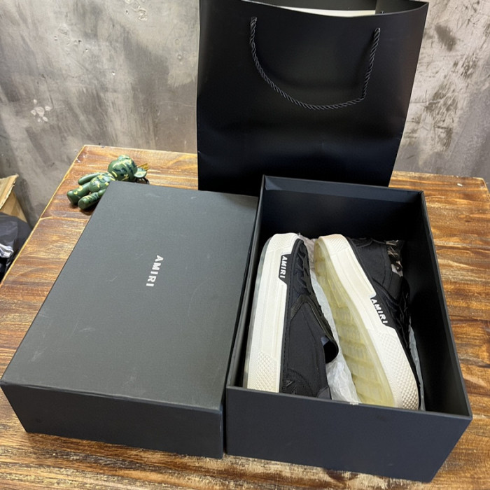 amiri bone runner sneakers