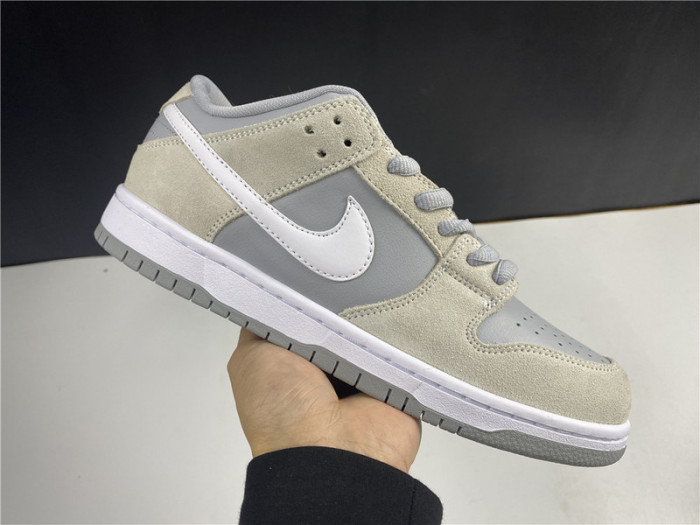 nike sb dunk low summit white wolf grey ar0778-110