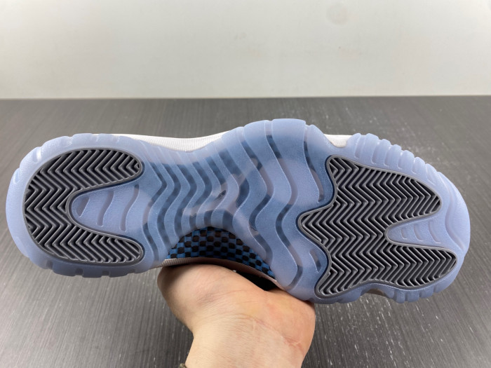 air jordan 11 low "cement grey" av2187-140