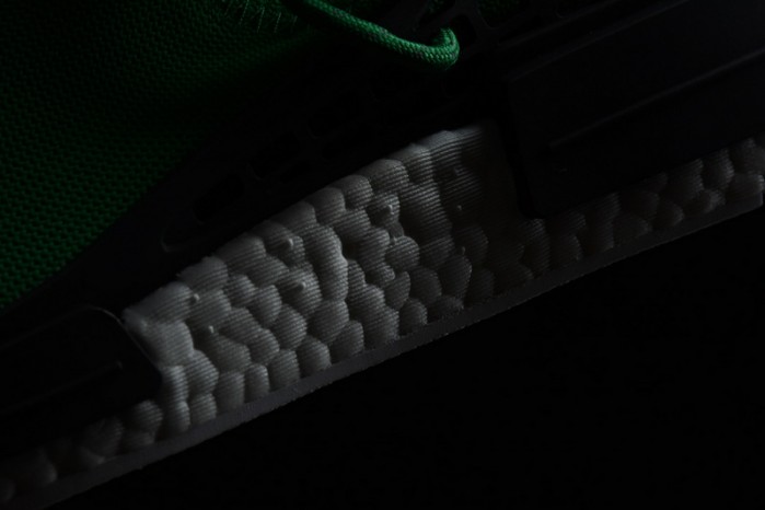 a*d*das nmd r1 pharrell hu green bb0620