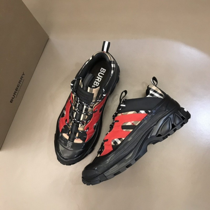 bur*berry sneakers