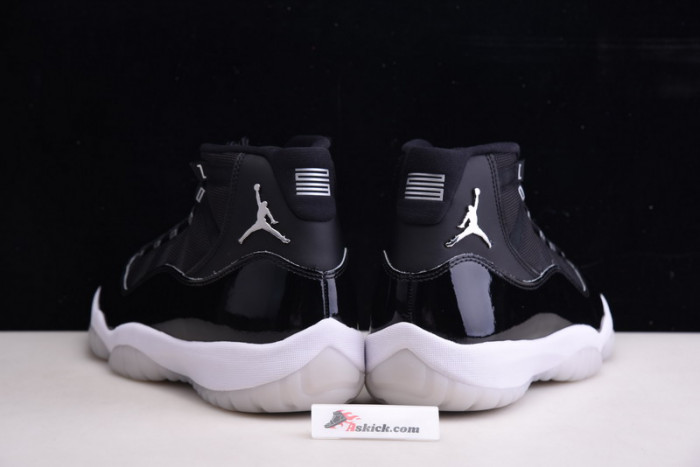 air jordan 11 black clear metallic silver ct8012-011