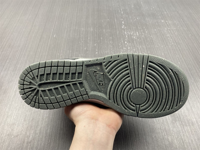 nike dunk low graffiti black red dm0108-001