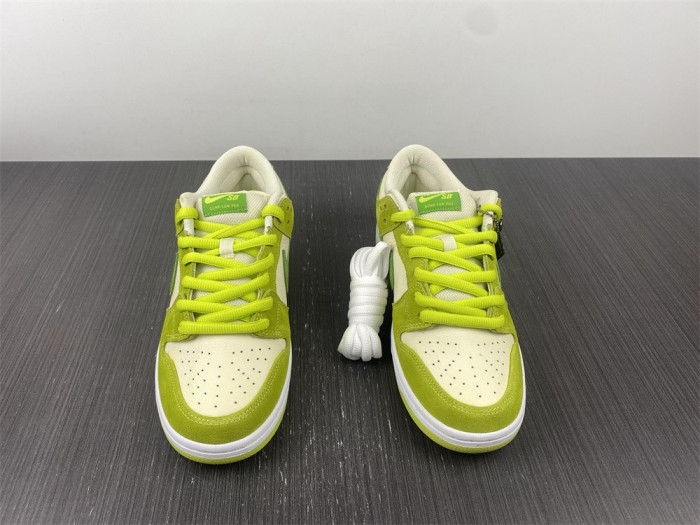 nike sb dunk low green apple dm0807-300