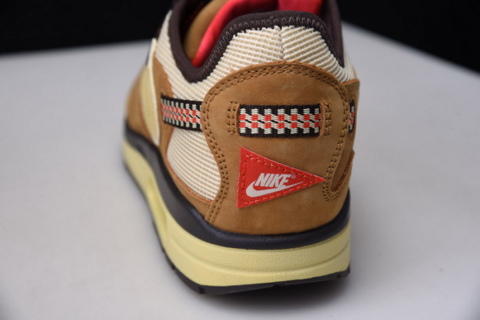 travis scott x nike air max 1 wheat do9392-701
