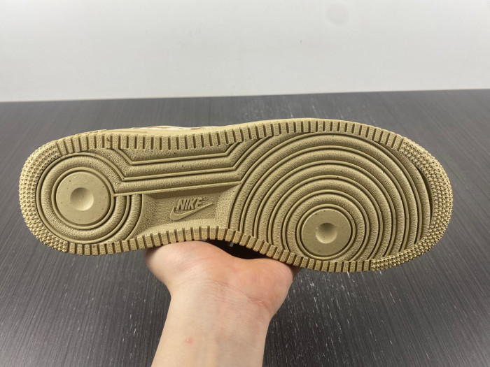 billie eilish x nike air force 1 low “mushroom” dq4137-200