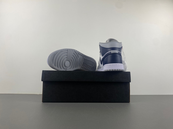 air jordan 1 mid wolf grey midnight navy dq8426-104