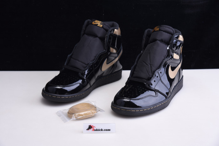 air jordan 1 retro high black metallic gold (2020) 555088-032