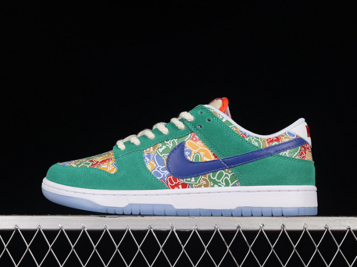 nike dunk low foam finger dz5184-300