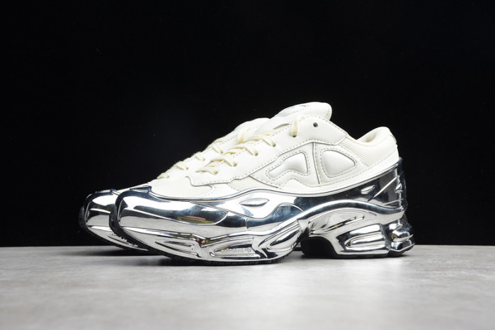 a*d*das ozweego raf simons cream white silver metallic ee7945