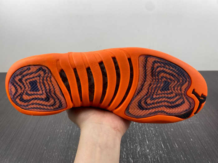 air jordan 12 wmns brilliant orange fd9101-081