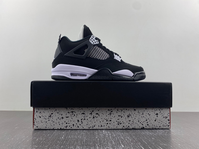 air jordan 4 "white thunder" fq8138-001