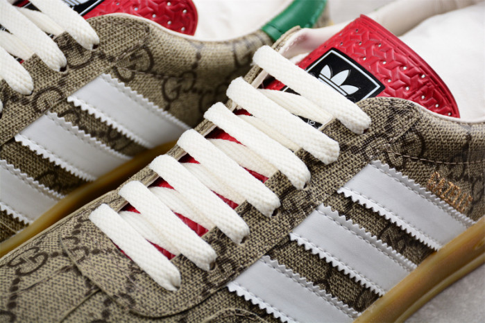 a*d*das x G*u*i1 gazelle