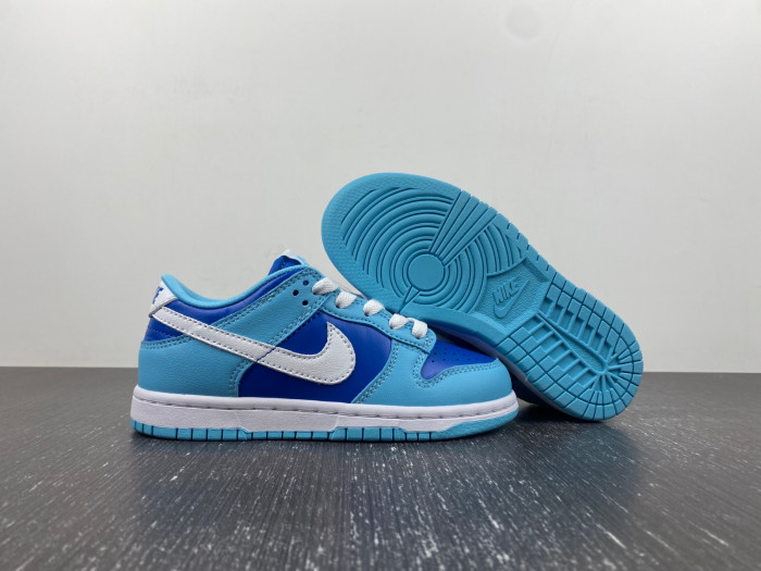 kids dunk shoes