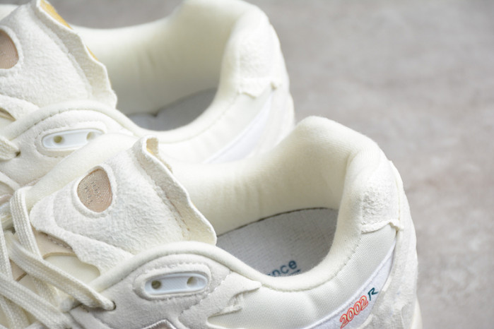 new balance 2002r protection pack sea salt m2002rdc