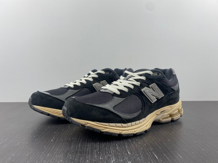 new balance 2002r black dark grey m2002rho