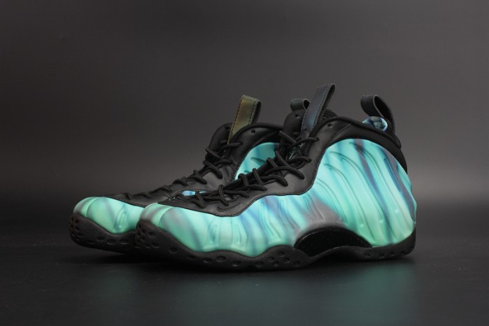 nike air foamposite one “N0*Hern lights” black/green mens 840559-001