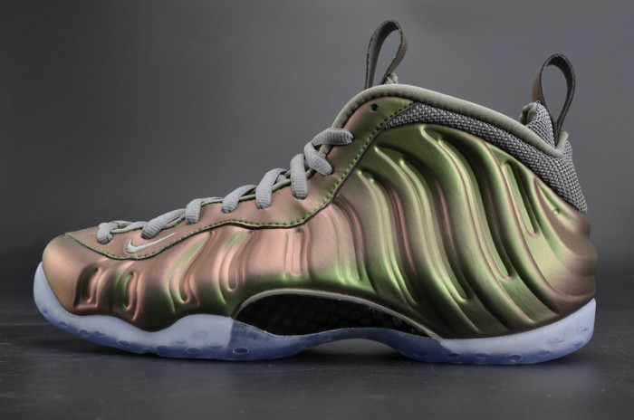 nike air foamposite one “shine” dark stucco/ black aa3963-001