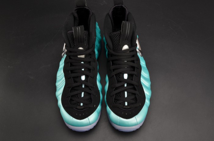 nike air foamposite pro “island green” metallic platinum mens 624041-303
