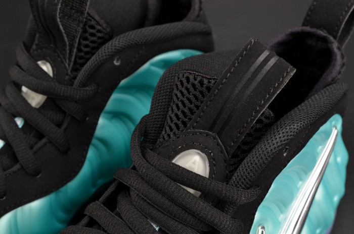 nike air foamposite pro “island green” metallic platinum mens 624041-303