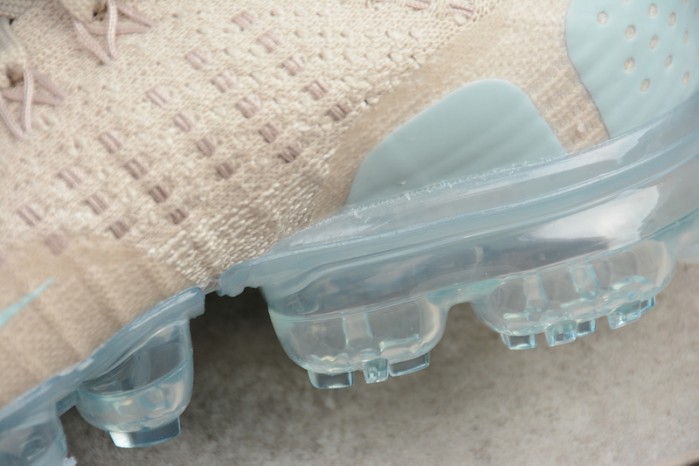 nike air vapormax flyknit 2.0 particle beige/smokey mauve womens 942843-203