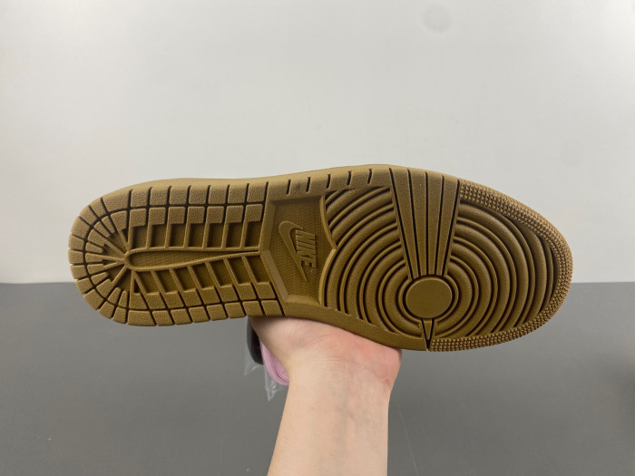 travis scott x air jordan 1 yellow